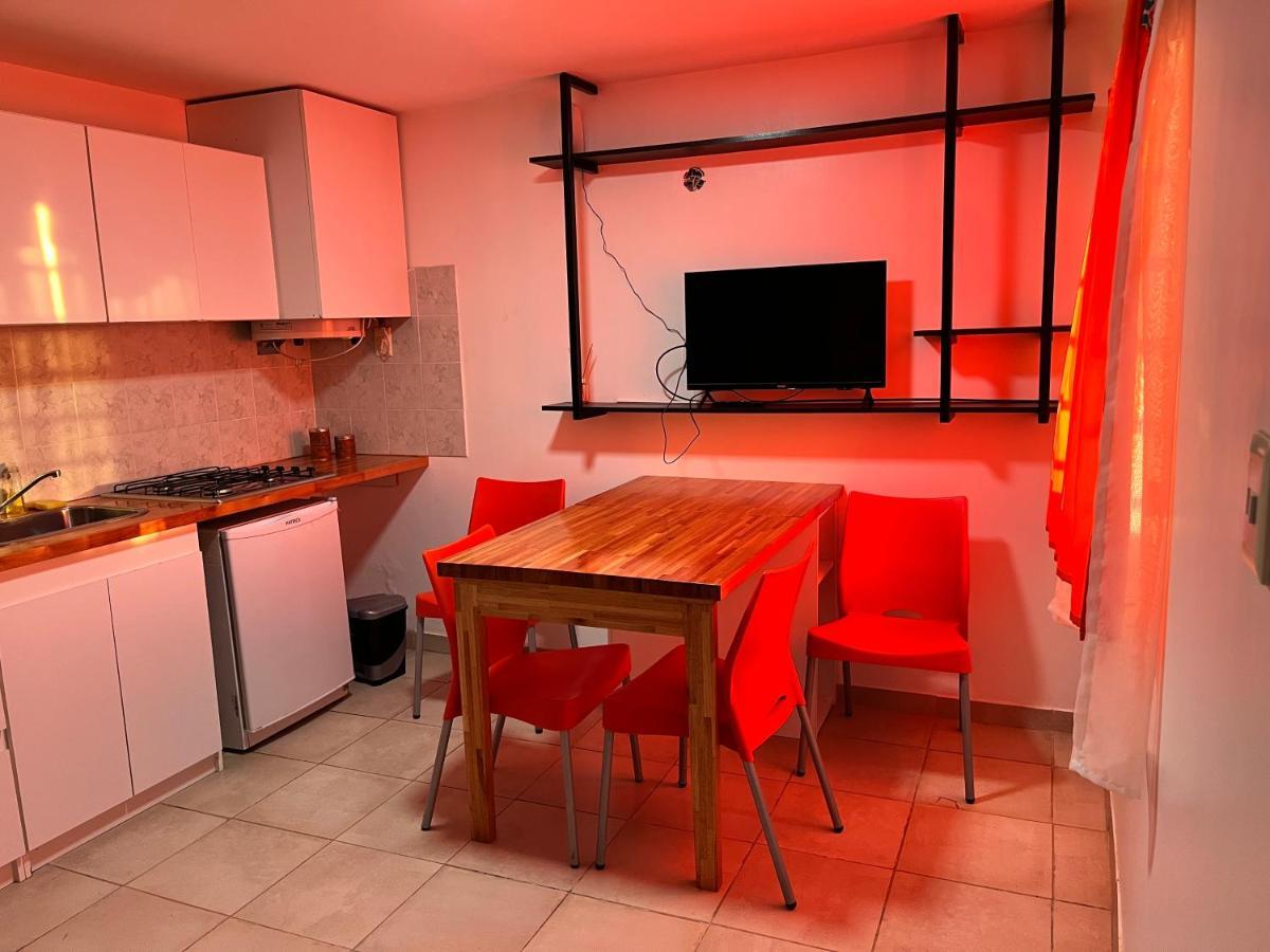 La Ruca 4 Villa Trelew Bagian luar foto
